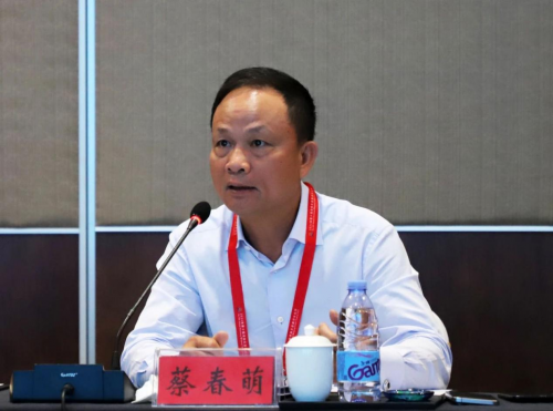 蔡春萌：豎起“誠(chéng)信”大旗，打造優(yōu)質(zhì)企業(yè)(圖1)